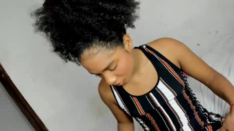 nassoumi online show from 07/25/26, 12:14