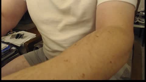 Snapshot of nassauliman chatting on 02/22/26, 01:51 nassauliman online show from 02/22/26, 01:51