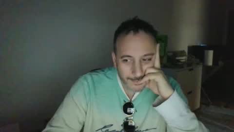 nassobout online show from 12/19/24, 09:28