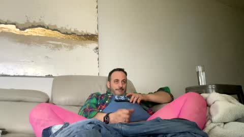 nassobout online show from 12/30/24, 01:25