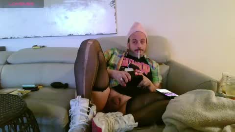 nassobout online show from 01/25/25, 10:39