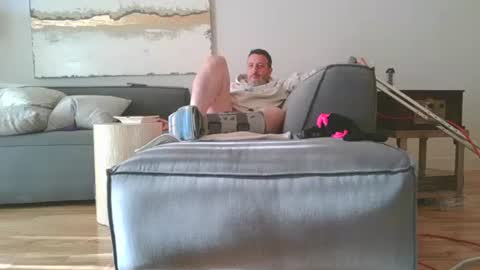 nassobout online show from 04/25/26, 11:46