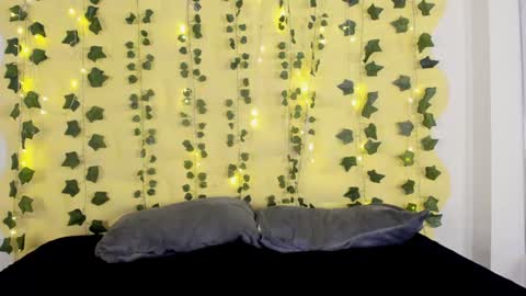 Snapshot of nastasha_nasty1 chatting on 02/02/25, 05:10 Maira online show from 02/02/25, 05:10