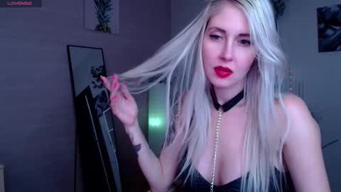Nastya online show from 02/18/25, 05:09
