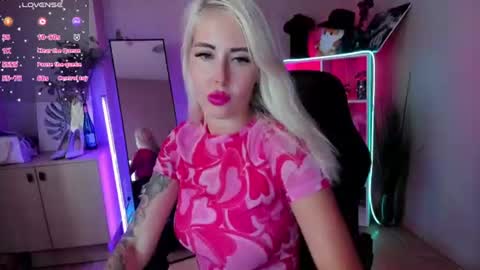 Snapshot of nastasya_cute chatting on 07/24/26, 01:47 Nastya online show from 07/24/26, 01:47