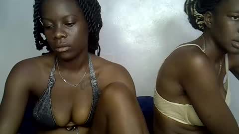 nasti_petite online show from 02/18/25, 07:10