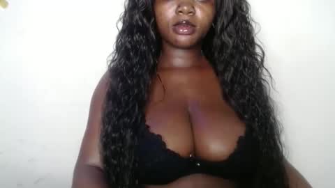 Amanda online show from 11/23/25, 03:56