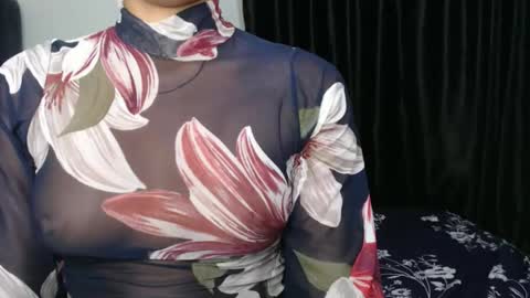 bella online show from 12/15/25, 09:08