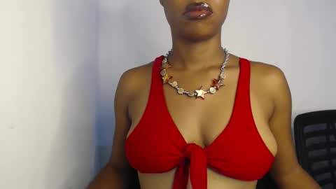Snapshot of nasty_bella22 chatting on 05/10/26, 03:28 nasty_bella22 online show from 05/10/26, 03:28