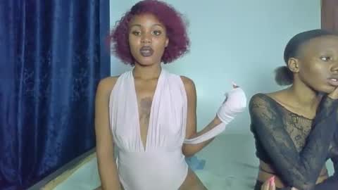 nasty_divah online show from 04/21/26, 03:17