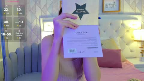 Snapshot of nastya_fantasy chatting on 01/18/25, 07:37 Nastya online show from 01/18/25, 07:37