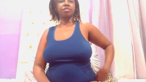 Snapshot of nastywetebony chatting on 11/27/25, 07:21 nastywetebony online show from 11/27/25, 07:21