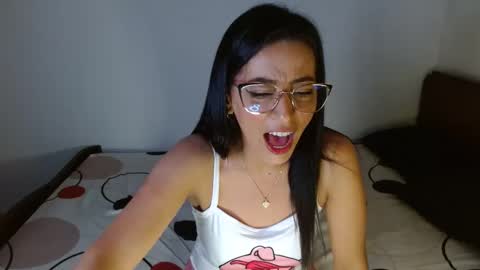 nathalia online show from 12/12/24, 01:21