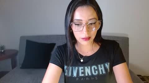 nathalia online show from 01/19/25, 02:47