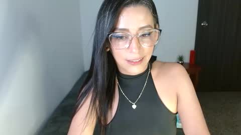 nathalia online show from 03/01/25, 03:53