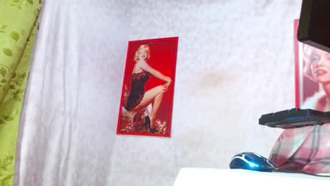 Snapshot of nat_ardient chatting on 11/07/25, 01:49 Nat ardent online show from 11/07/25, 01:49