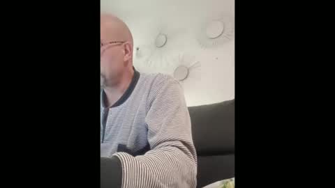 nata1974 online show from 11/11/25, 07:52