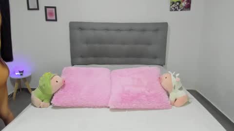 Karo online show from 02/19/25, 02:23