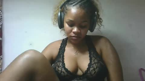 natachazz online show from 05/05/26, 10:23