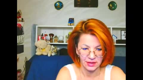 Snapshot of natali3855 chatting on 02/20/25, 04:18 Natali online show from 02/20/25, 04:18