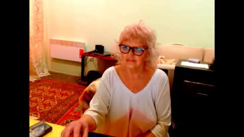 natali online show from 03/15/26, 09:26