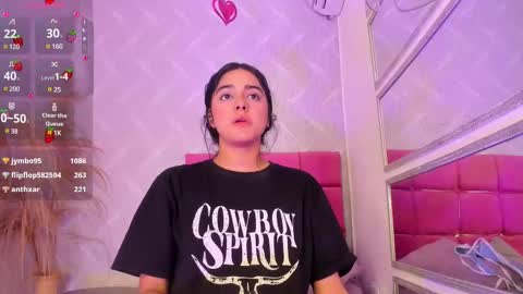 Snapshot of natalia_aguirre chatting on 03/10/25, 07:07 Naty online show from 03/10/25, 07:07
