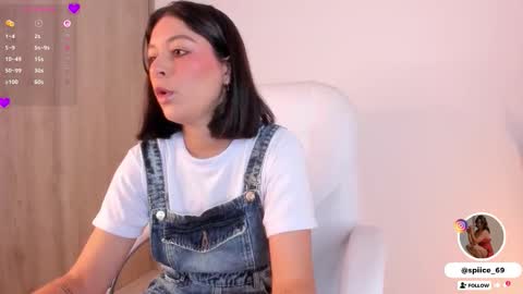 natalia andrea online show from 01/12/26, 11:54