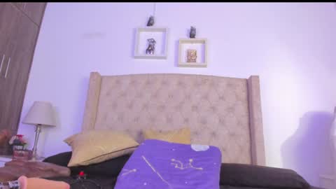 Snapshot of natalia_collinslim chatting on 12/21/24, 03:14 Natalia online show from 12/21/24, 03:14