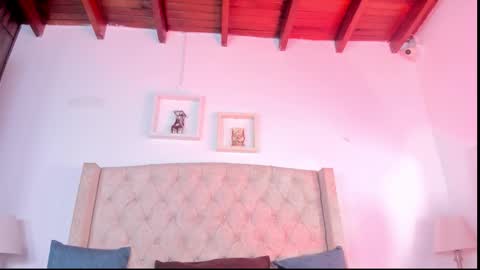 Snapshot of natalia_collinslim chatting on 10/15/25, 03:17 Natalia online show from 10/15/25, 03:17