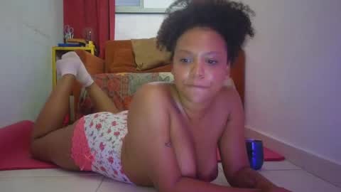 Snapshot of natalia_curlyx chatting on 05/05/26, 10:34 natalia_curlyx online show from 05/05/26, 10:34