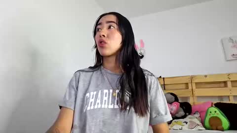 Snapshot of nataliaa05 chatting on 10/09/25, 09:35 Nati online show from 10/09/25, 09:35