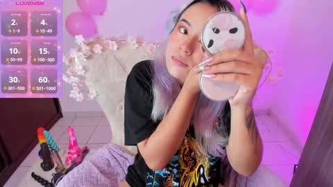 Nataliua Henao online show from 09/15/25, 05:13