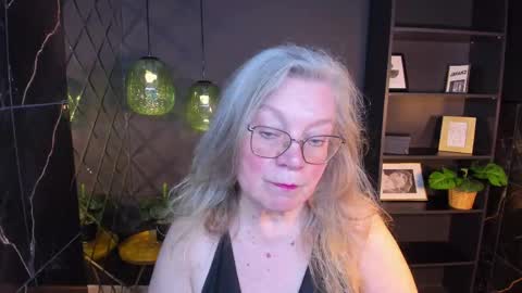 Snapshot of natalicloud chatting on 05/10/26, 01:16 NataliCloud online show from 05/10/26, 01:16