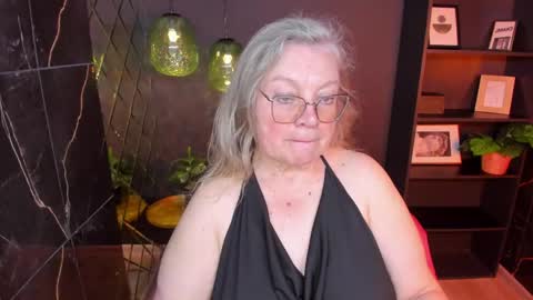 Snapshot of natalicloud chatting on 06/06/26, 12:54 NataliCloud online show from 06/06/26, 12:54