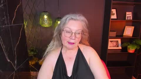 Snapshot of natalicloud chatting on 06/09/26, 01:12 NataliCloud online show from 06/09/26, 01:12