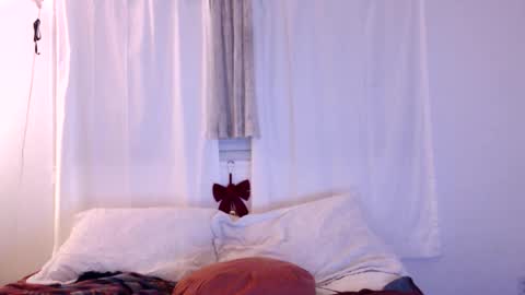 Snapshot of natalie6vmu chatting on 01/09/26, 07:00 Natalie Six online show from 01/09/26, 07:00