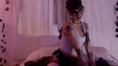 Snapshot of natalie6vmu chatting on 02/14/26, 05:15 Natalie Six online show from 02/14/26, 05:15