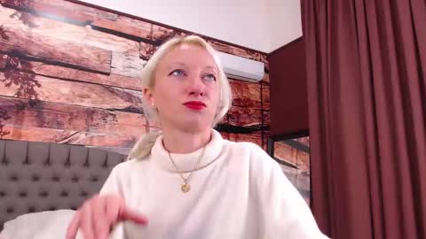 Natalie online show from 10/04/25, 10:46