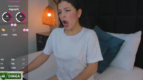 Snapshot of natalie_esmith chatting on 01/19/26, 11:58 N A T A L I E online show from 01/19/26, 11:58