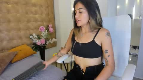   online show from 02/06/26, 09:29