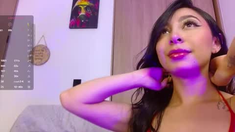 Snapshot of natalie_juice chatting on 01/12/26, 05:01 Natalie OF online show from 01/12/26, 05:01