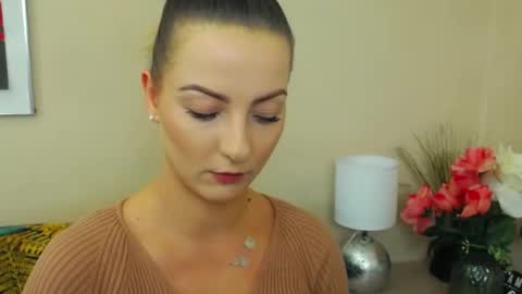 Snapshot of natalie_live chatting on 02/04/25, 10:21 NatalieSexy online show from 02/04/25, 10:21