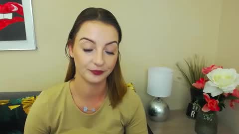 Snapshot of natalie_live chatting on 02/18/25, 11:22 NatalieSexy online show from 02/18/25, 11:22