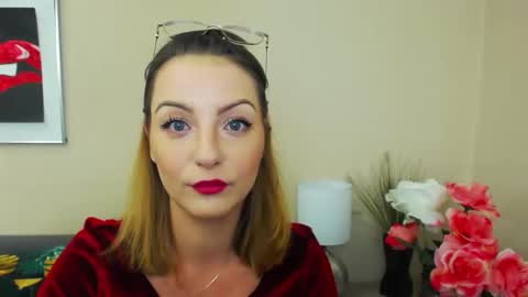 Snapshot of natalie_live chatting on 02/24/25, 07:11 NatalieSexy online show from 02/24/25, 07:11