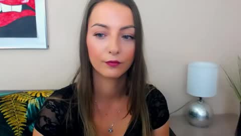 Snapshot of natalie_live chatting on 07/14/26, 06:18 NatalieSexy online show from 07/14/26, 06:18