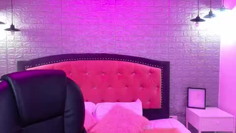 natalie  online show from 09/24/25, 02:48