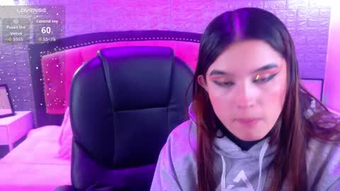 natalie  online show from 12/16/25, 03:33