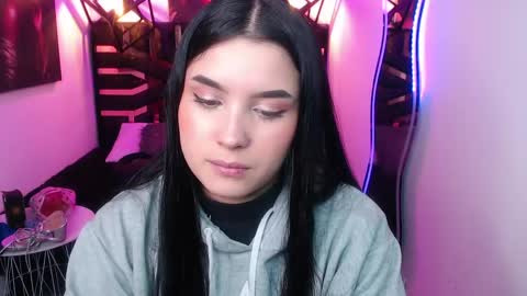 natalie  online show from 04/29/26, 08:04