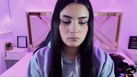 natalie  online show from 07/23/26, 07:56