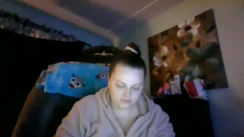 Snapshot of nataliedays chatting on 12/01/24, 10:10 Natalie  online show from 12/01/24, 10:10